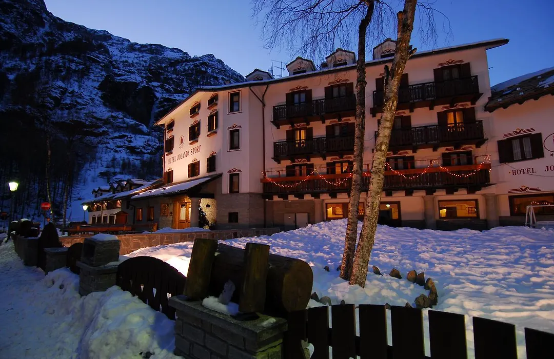 Hotel Jolanda Sport-1
